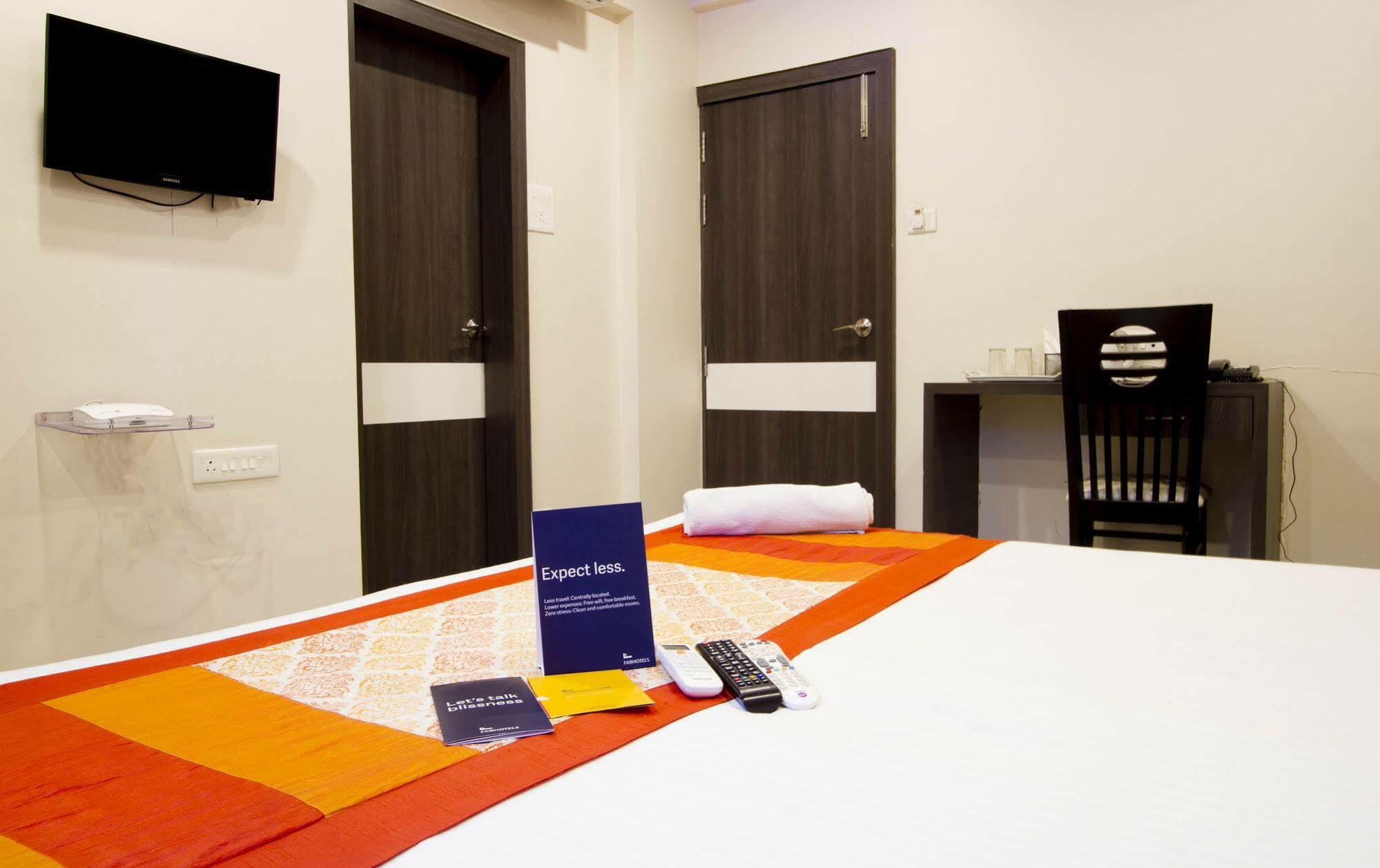 Fabhotel Imperio - Nr Baner Hill Pune Extérieur photo